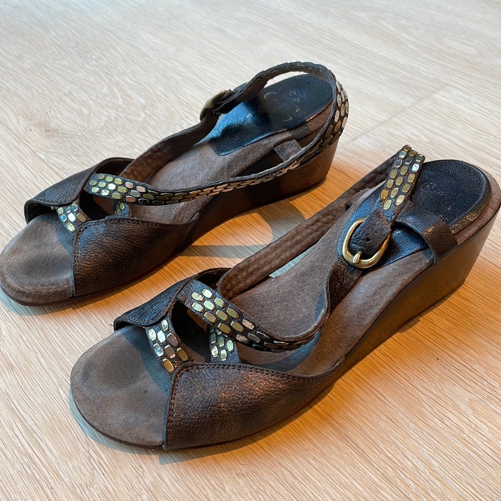 Calleen Cordero Leather Handmade wedge Sandal